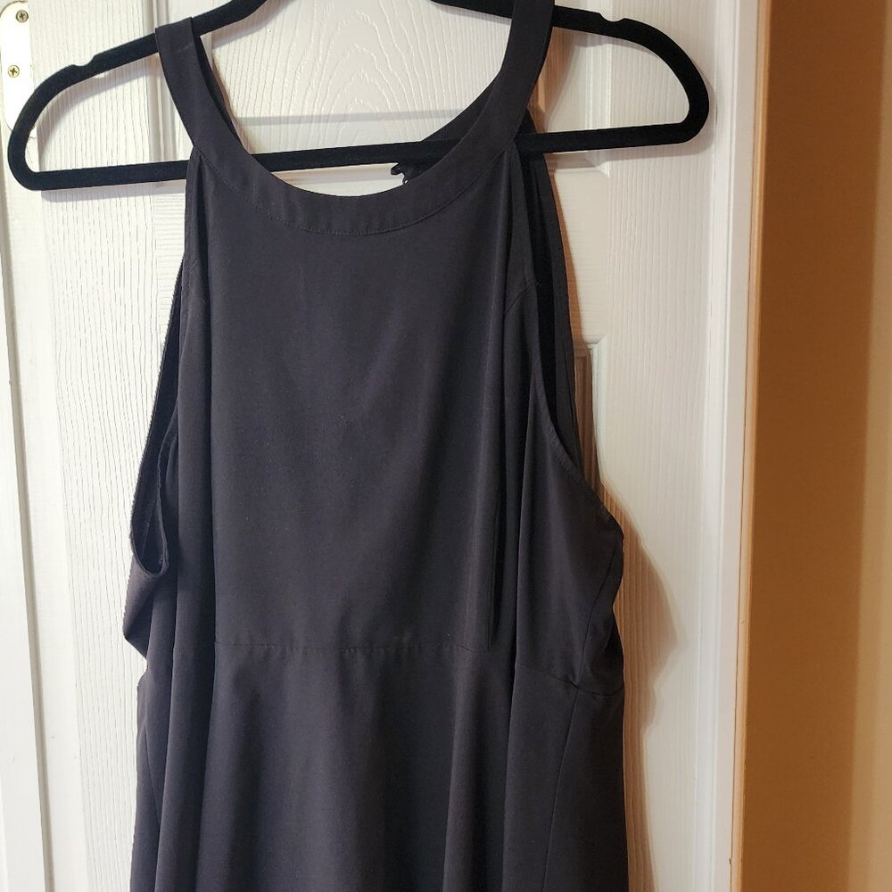 Elegant Black Sleeveless Top